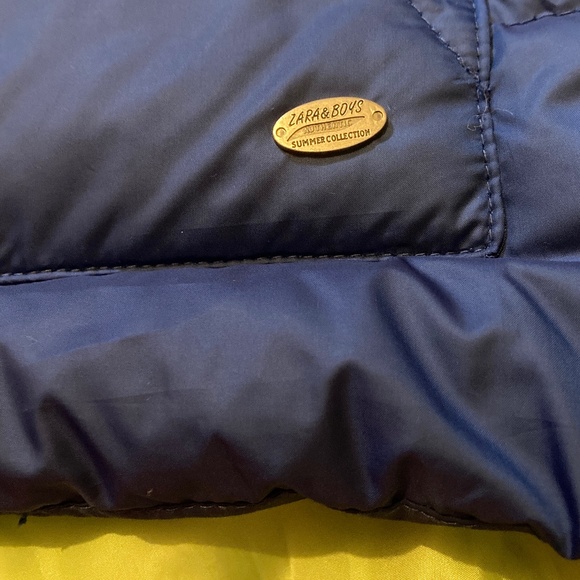 Zara Boy’s Hooded Puffer Vest Sz 12/13 - Picture 9 of 10